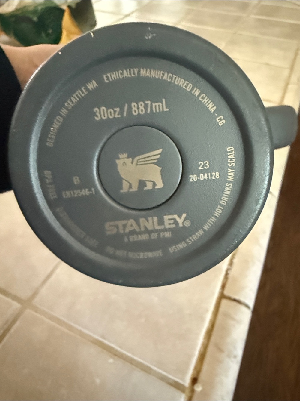 Stanley Matte Gray Insulated Travel Mug with Handle - Picture 4 of 4